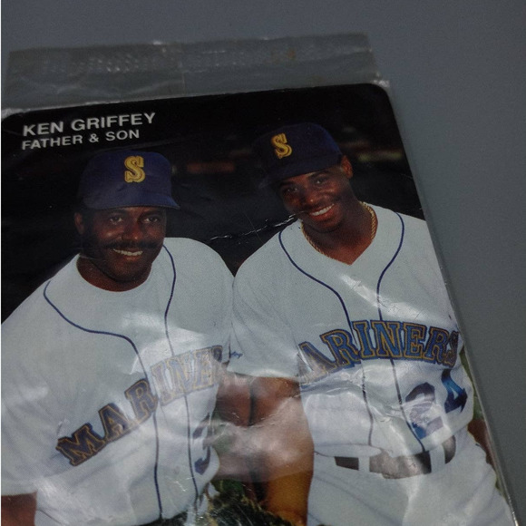 Ken Griffey Father & Son Promo Card Factory Sealed - Picture 3 of 3